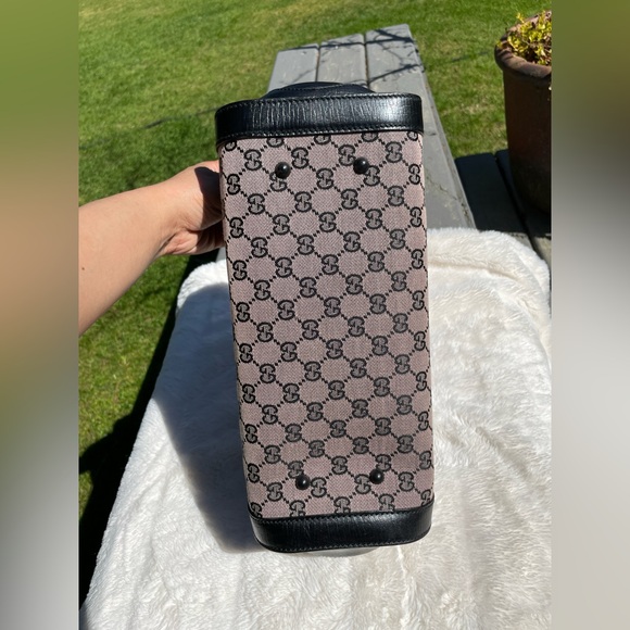 Gucci shoulder bag - Picture 9 of 16